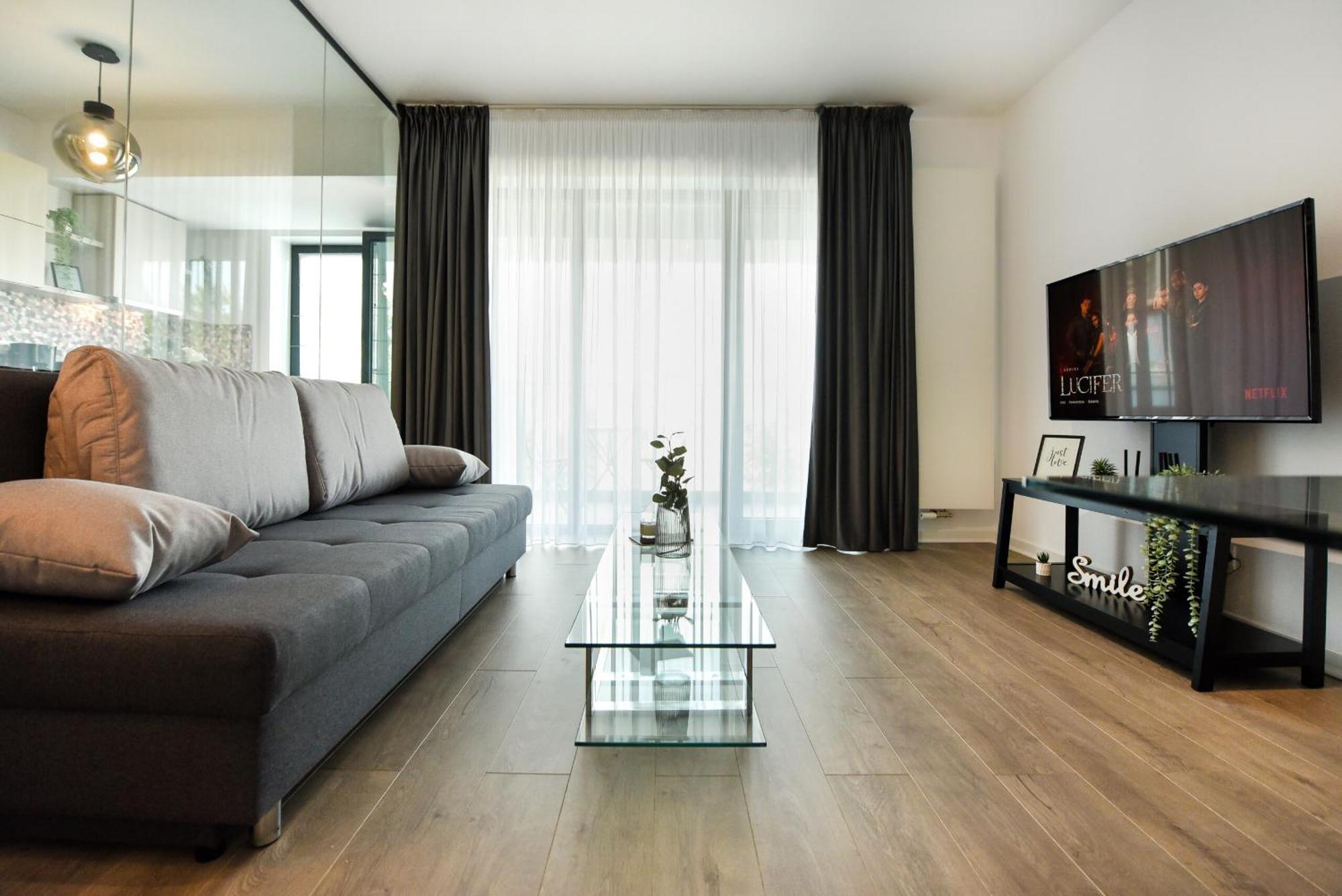 Apartamento Infinite Horizons - Modern Living In North Business District Bucarest Habitación foto